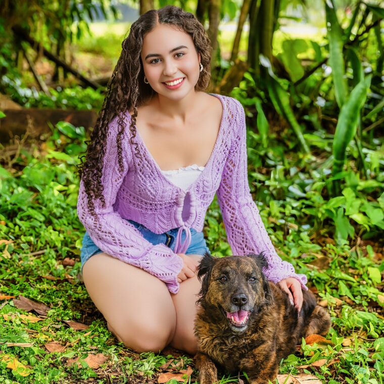 0c2a4917-edit-edit 1 - Broward Bark