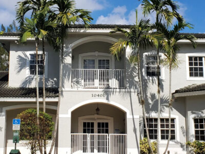 Pet Paradise - Davie - Dog Boarding - Davie