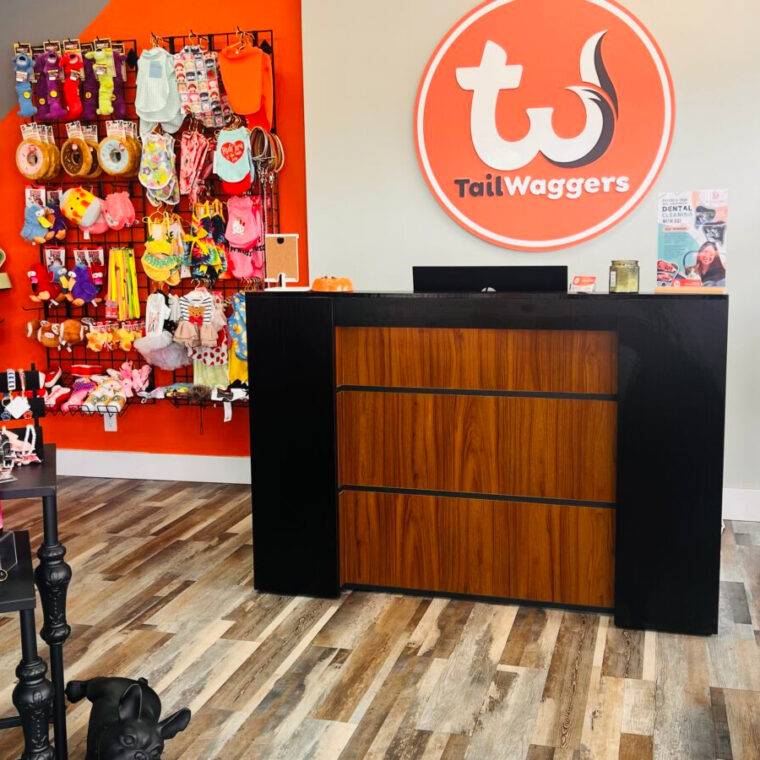 Tailwaggers Pet Grooming - Oakland Park